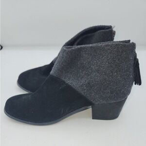 TOMS Ankle Boots Black Suede Gray Felt Side Zip Tassel Women's Size 8